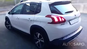 Peugeot 2008 1.2 PureTech Allure EAT6 de 2017