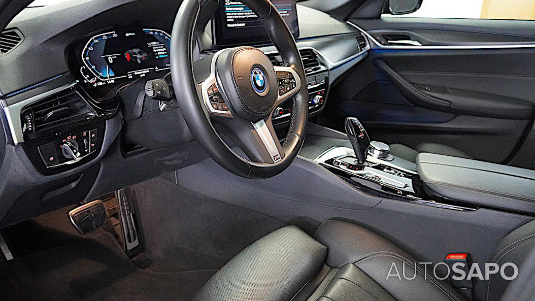 BMW Série 5 530 e iPerformance Pack M de 2023