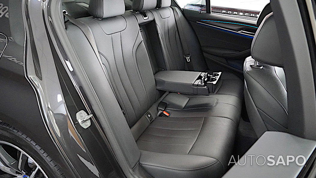 BMW Série 5 530 e iPerformance Pack M de 2023