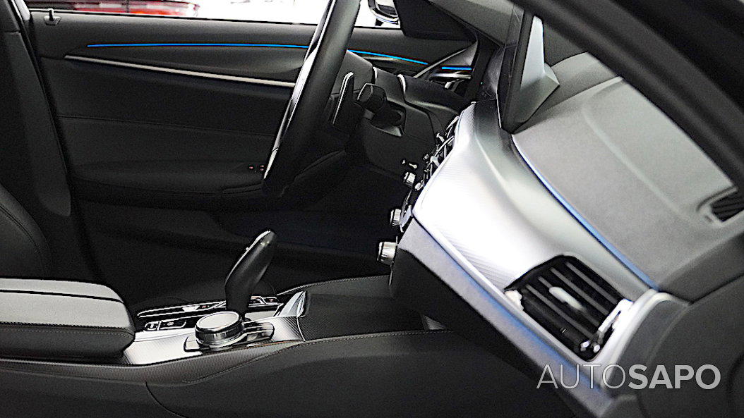 BMW Série 5 530 e iPerformance Pack M de 2023