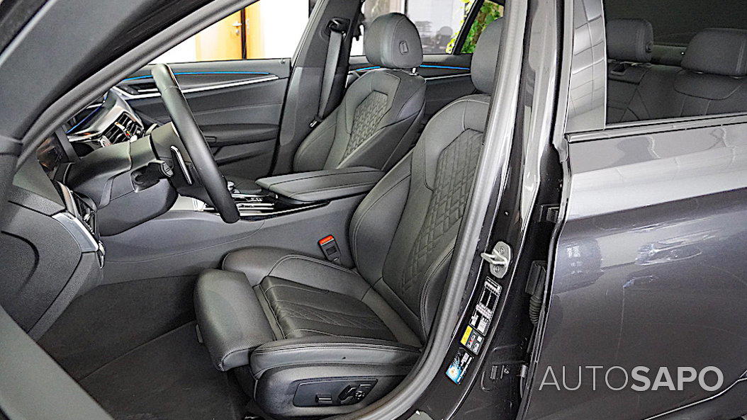 BMW Série 5 530 e iPerformance Pack M de 2023