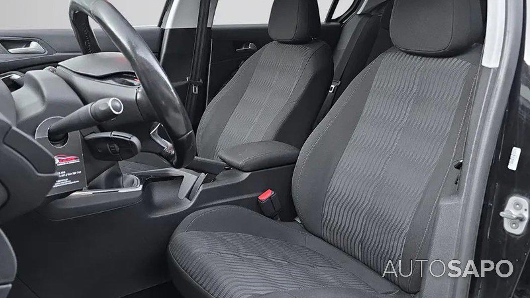 Peugeot 308 1.6 BlueHDi Allure de 2015