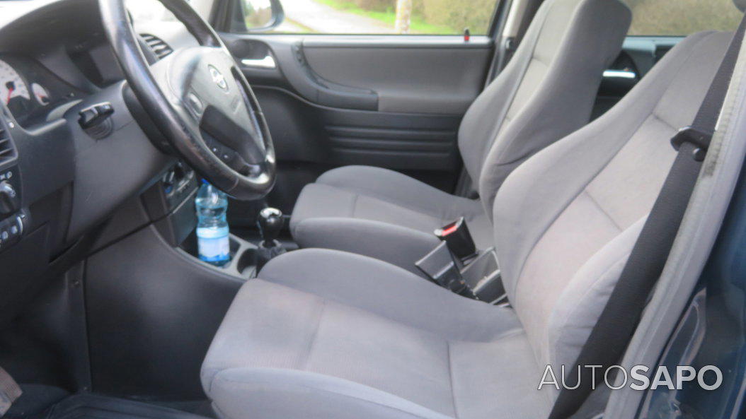Opel Zafira 1.6 16V Elegance de 2003