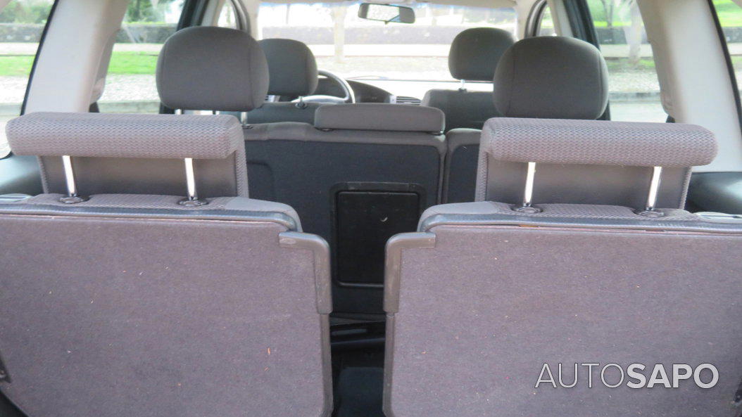 Opel Zafira 1.6 16V Elegance de 2003