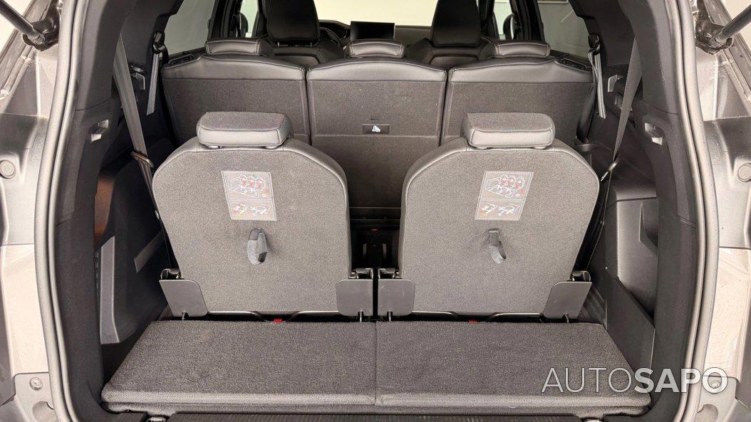 Peugeot 5008 1.2 PureTech Allure Pack EAT8 de 2024