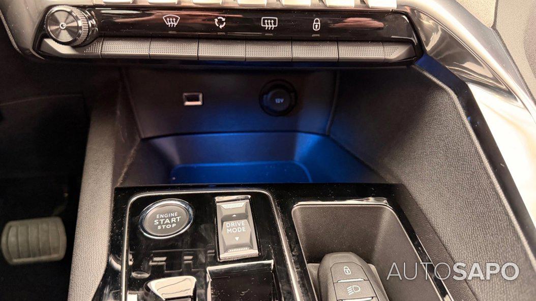 Peugeot 5008 1.2 PureTech Allure Pack EAT8 de 2024