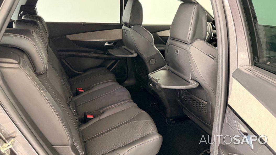 Peugeot 5008 1.2 PureTech Allure Pack EAT8 de 2024