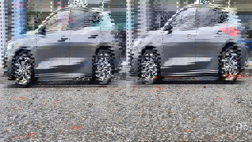 Ford Focus 1.0 EcoBoost MHEV ST-Line X de 2023