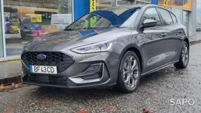 Ford Focus 1.0 EcoBoost MHEV ST-Line X de 2023