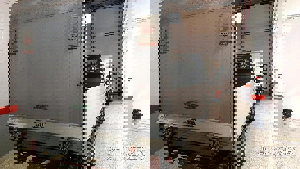 Mitsubishi Canter de 2021