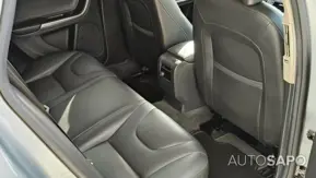 Volvo V60 Cross Country 2.0 D3 Momentum de 2018