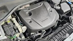 Volvo V60 Cross Country 2.0 D3 Momentum de 2018