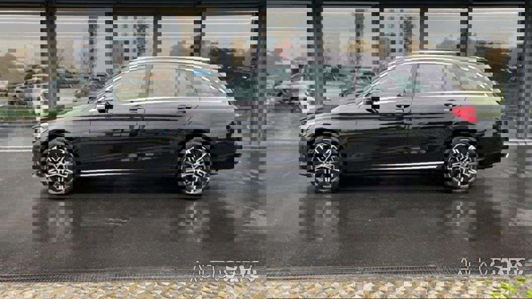 Mercedes-Benz Classe C 300 de Avantgarde de 2020