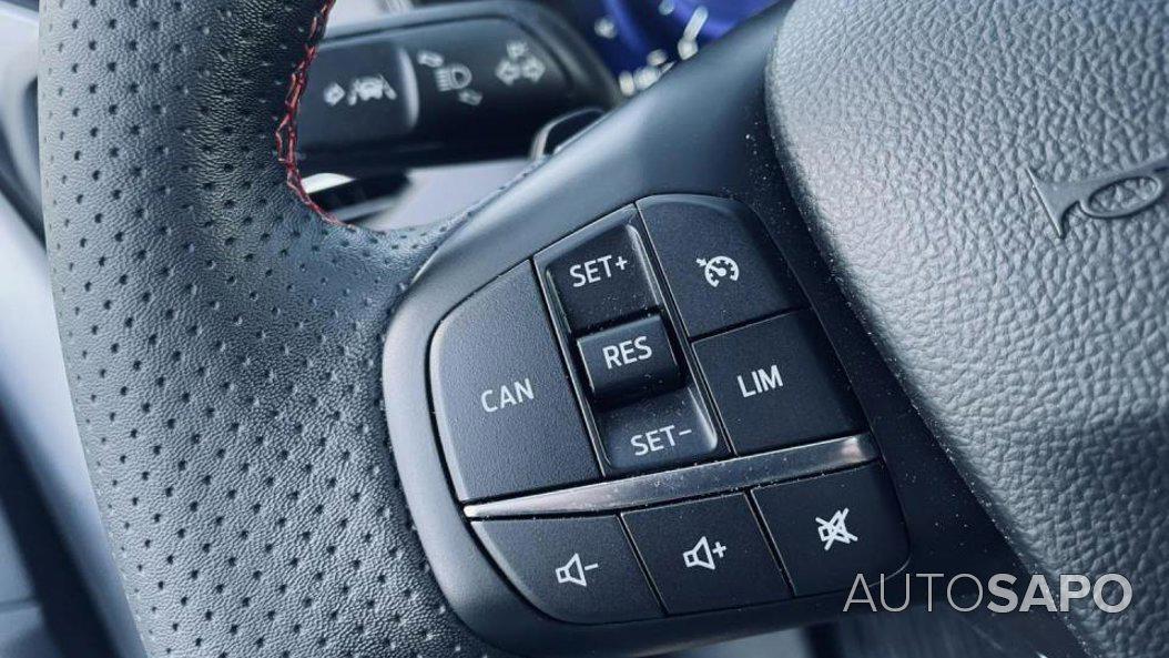 Ford Focus 1.0 EcoBoost ST-Line X de 2023