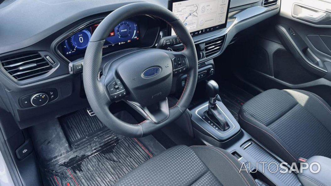 Ford Focus 1.0 EcoBoost ST-Line X de 2023