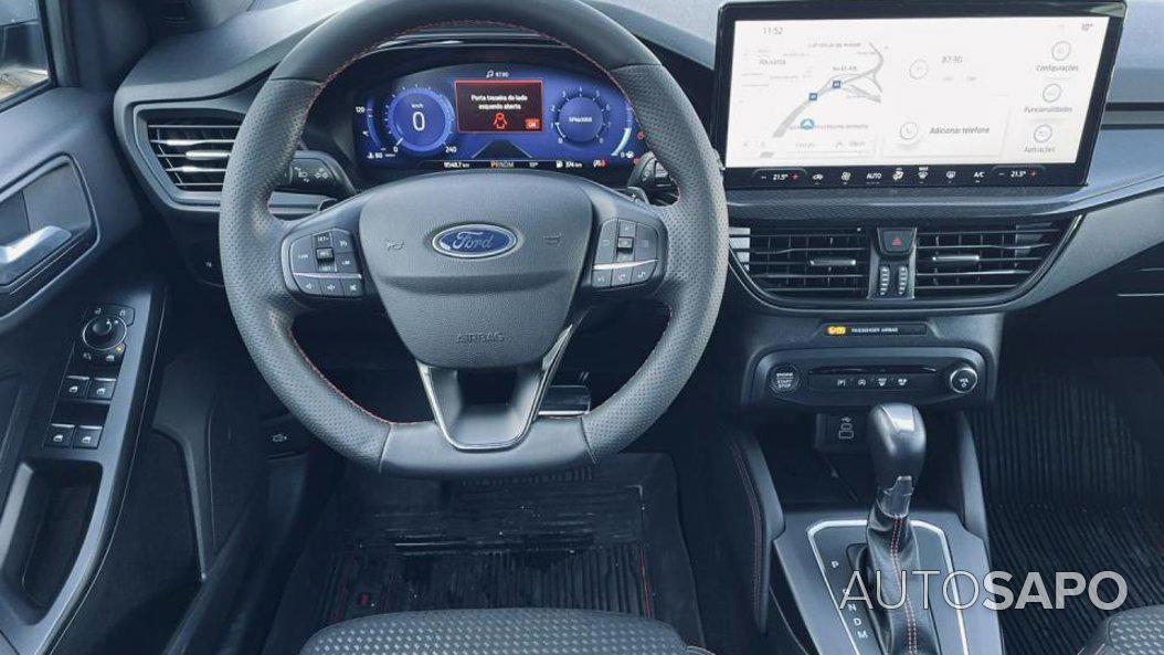 Ford Focus 1.0 EcoBoost ST-Line X de 2023