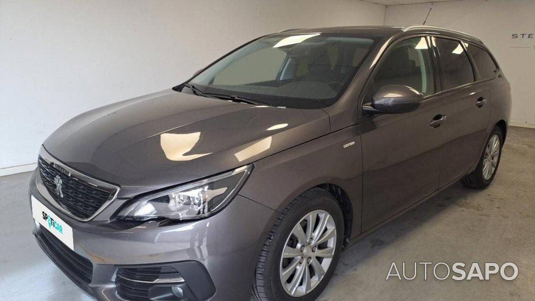 Peugeot 308 1.2 PureTech Style de 2019
