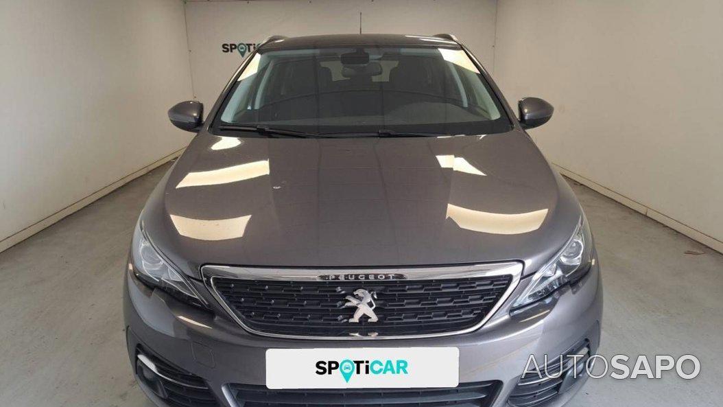 Peugeot 308 1.2 PureTech Style de 2019