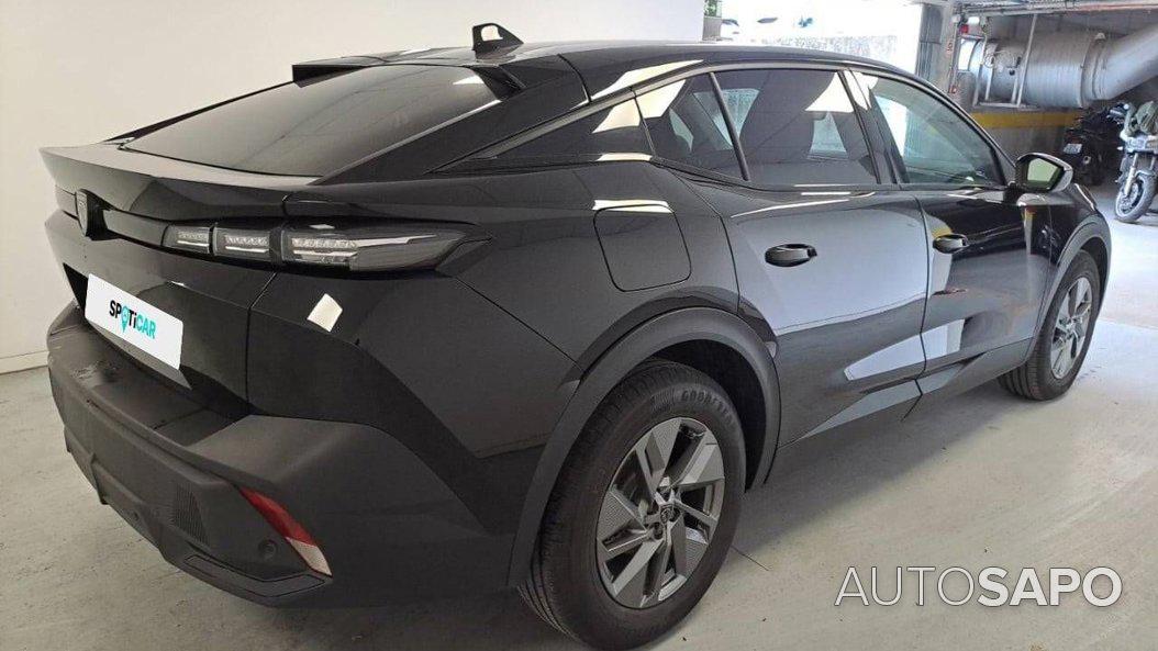 Peugeot 408 1.2 PureTech Allure Pack EAT8 de 2025