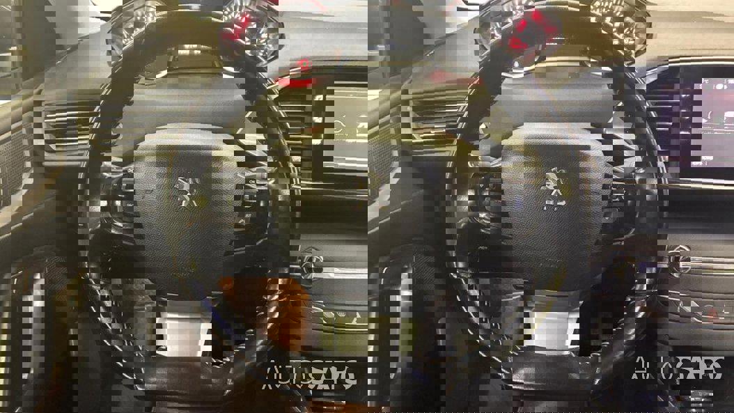 Peugeot 308 1.2 PureTech Allure de 2019