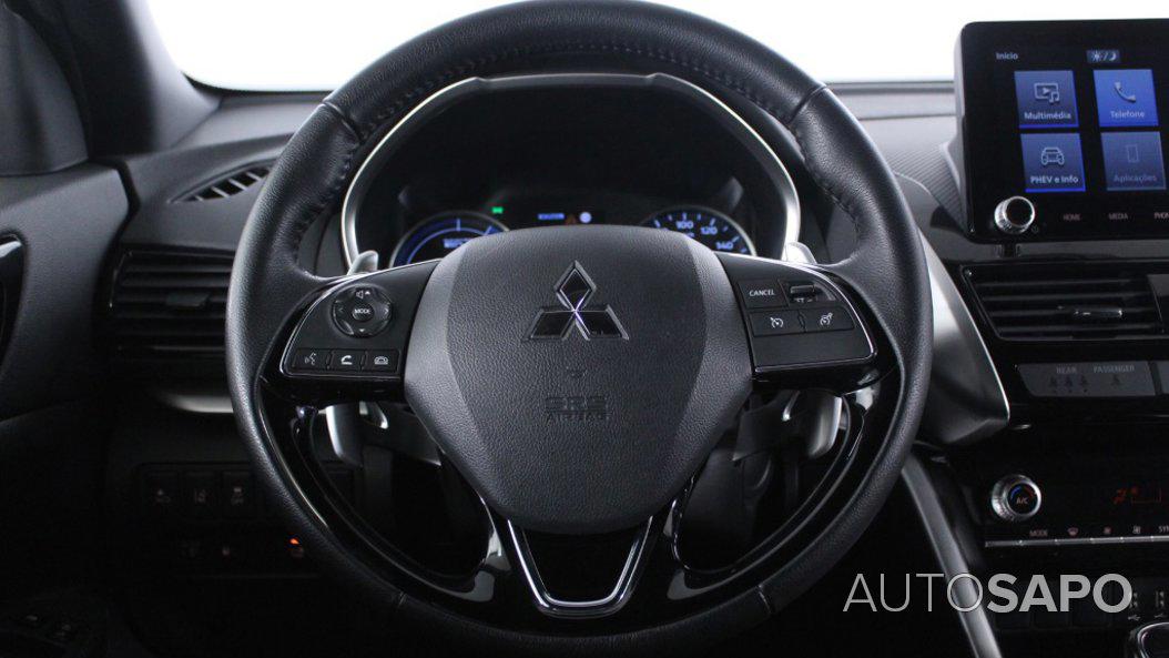 Mitsubishi Eclipse Cross 2.4 PHEV eMotion de 2024