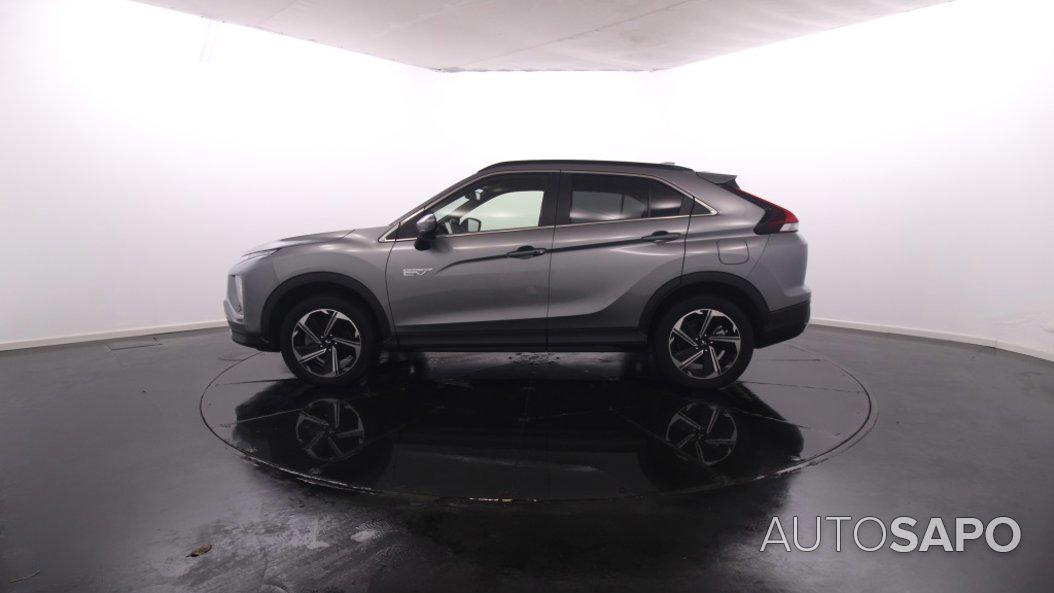 Mitsubishi Eclipse Cross 2.4 PHEV eMotion de 2024