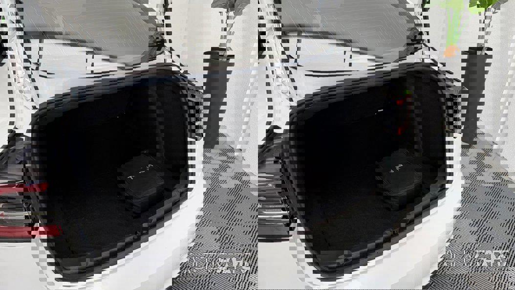 Tesla Model 3 Standard Range Plus RWD de 2020