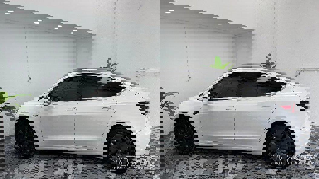 Tesla Model 3 Standard Range Plus RWD de 2020