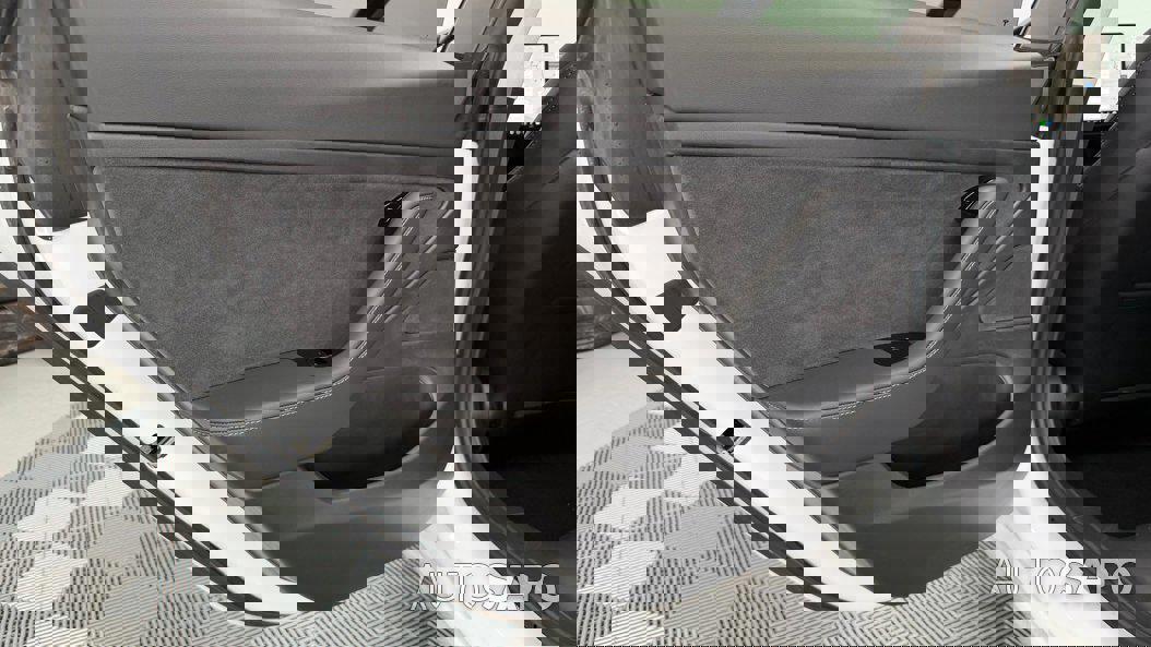 Tesla Model 3 Standard Range Plus RWD de 2020