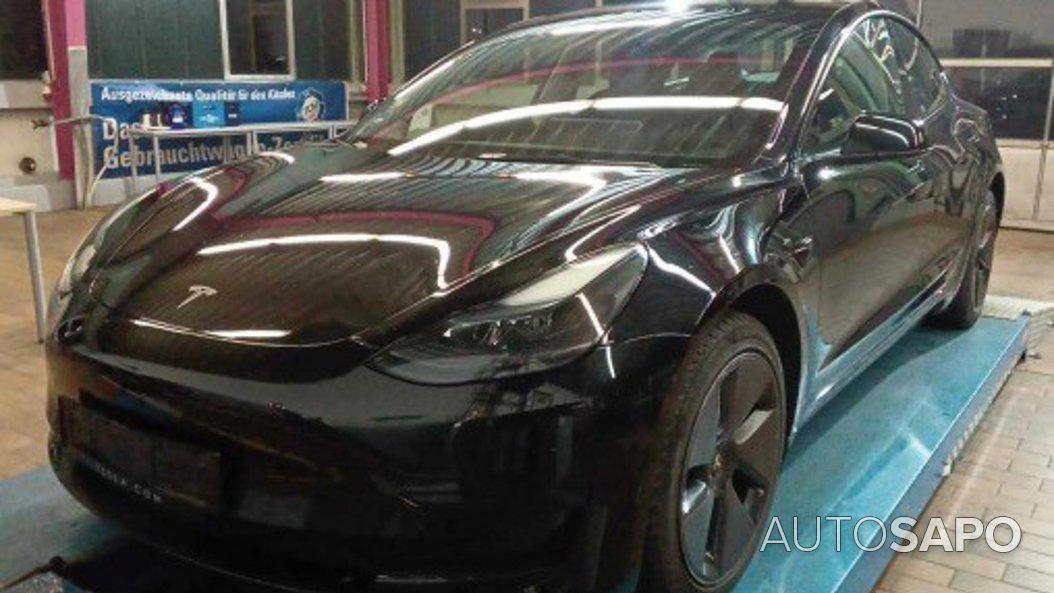 Tesla Model 3 Standard Range Plus RWD de 2022