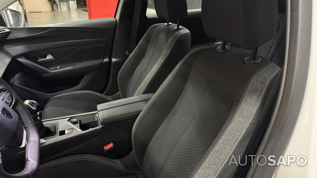 Peugeot 308 1.5 BlueHDi Active Pack de 2022