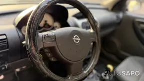 Opel Corsa de 2001