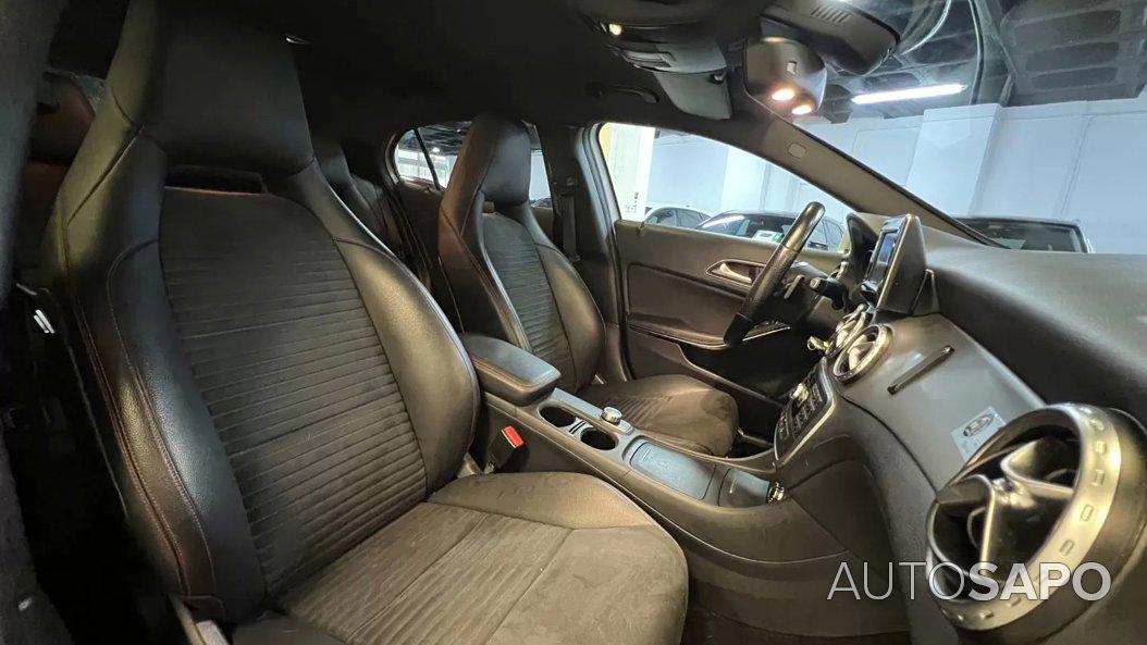 Mercedes-Benz Classe GLA 200 d AMG Line Aut. de 2015