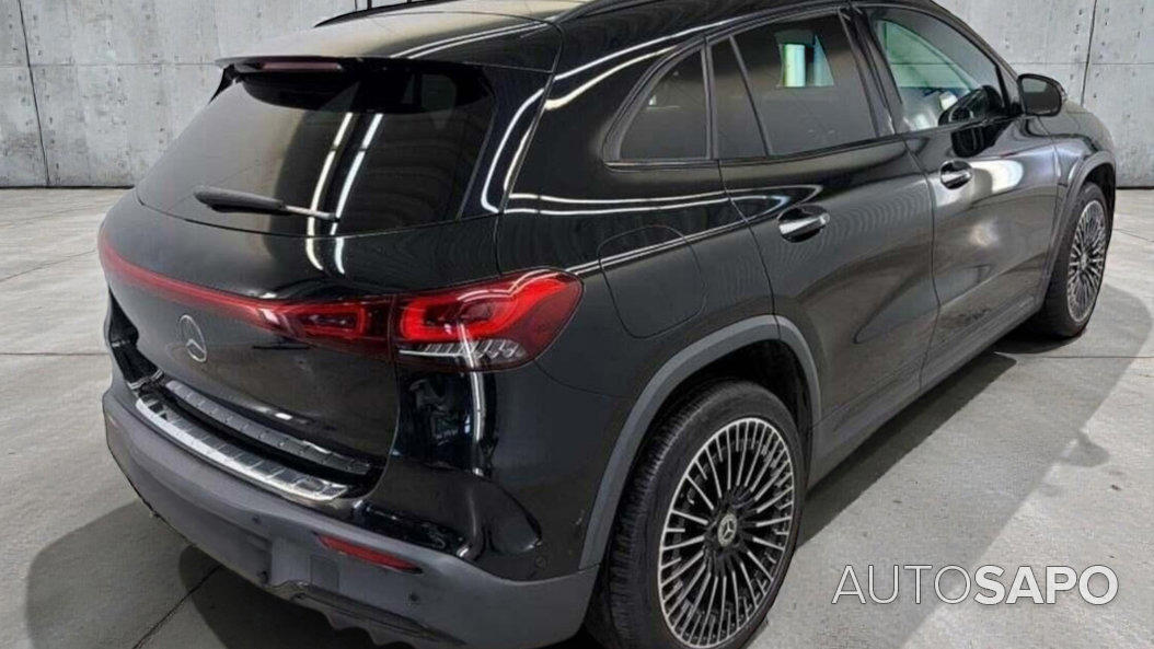 Mercedes-Benz EQA 250 AMG de 2021