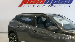 Peugeot 2008 1.2 PureTech Allure EAT8 de 2023