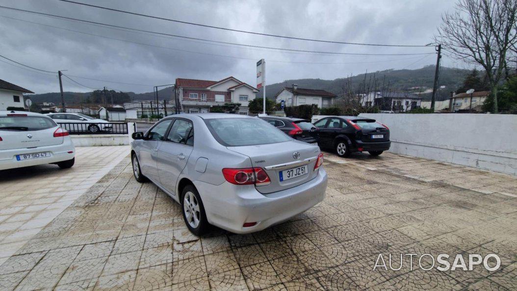 Toyota Corolla 1.33 VVT-i Comf+VSC+PM de 2010