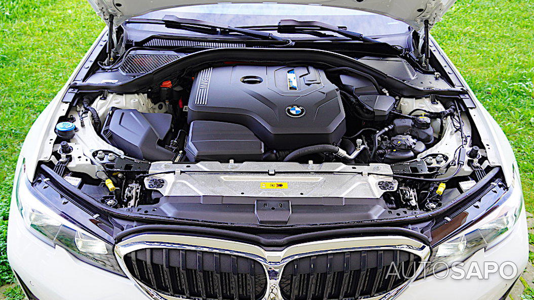 BMW Série 3 320 e Line Sport Auto de 2022