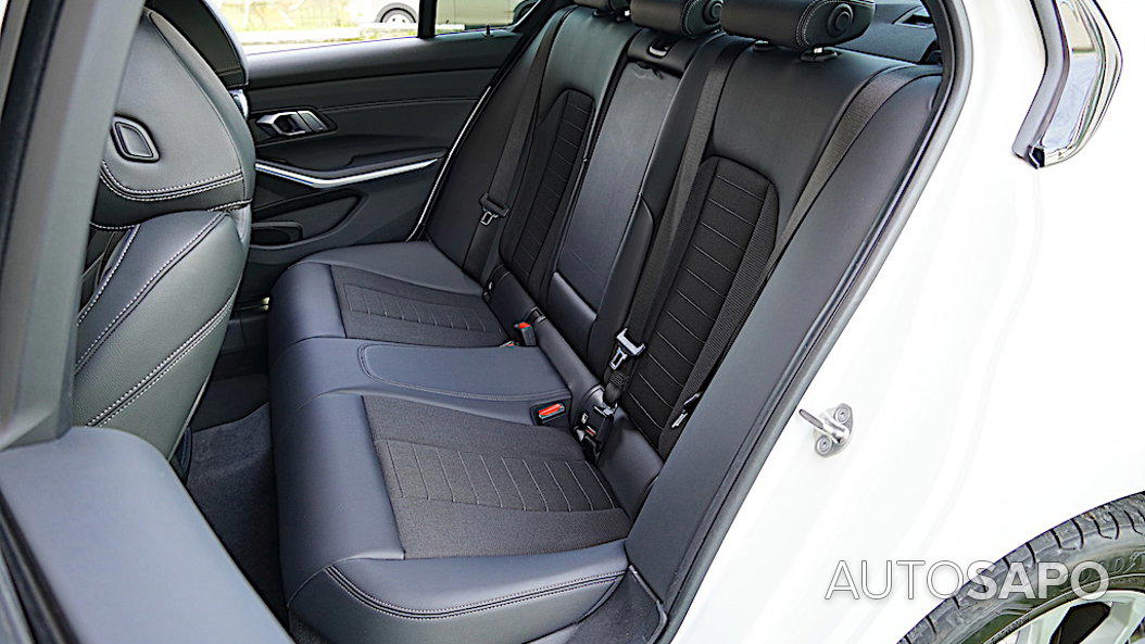 BMW Série 3 320 e Line Sport Auto de 2022