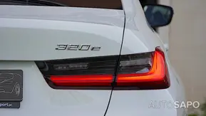 BMW Série 3 320 e Line Sport Auto de 2022