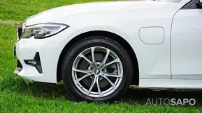 BMW Série 3 320 e Line Sport Auto de 2022