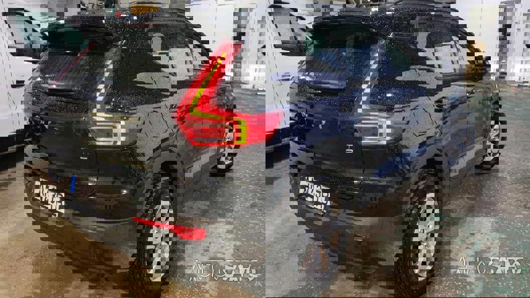 Volvo XC40 1.5 T2 Momentum Core de 2022