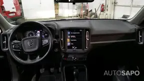 Volvo XC40 1.5 T2 Momentum Core de 2022