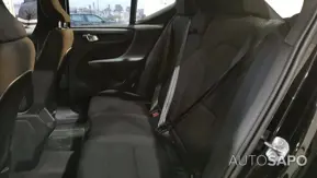 Volvo XC40 1.5 T2 Momentum Core de 2022