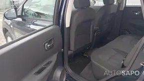 Nissan Qashqai 1.5 dCi Tekna Sport 17 de 2011