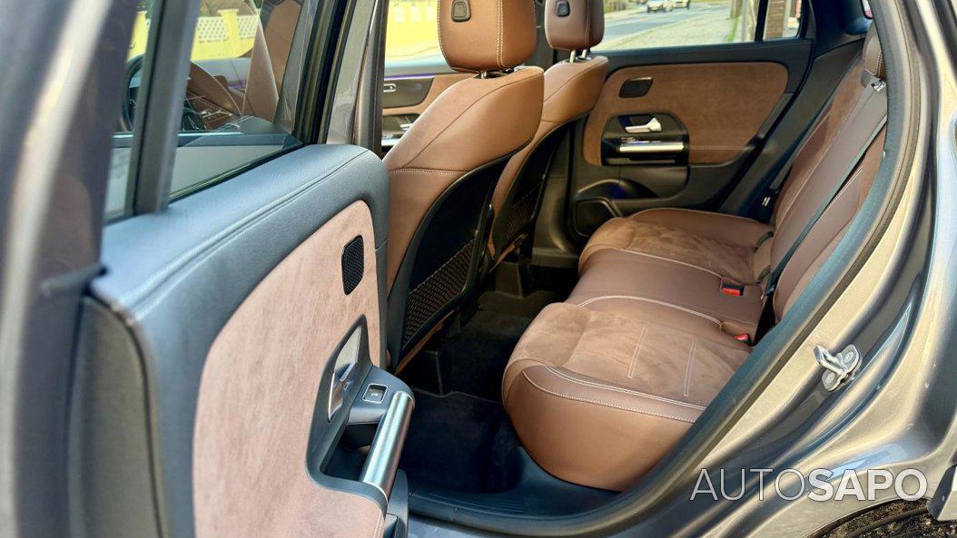 Mercedes-Benz Classe GLA 35 AMG 4-Matic de 2024