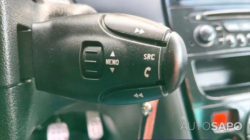 Peugeot 207 CC 1.6 HDi Active de 2011