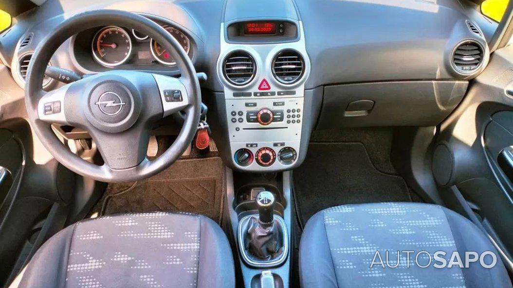 Opel Corsa 1.2 Enjoy de 2013