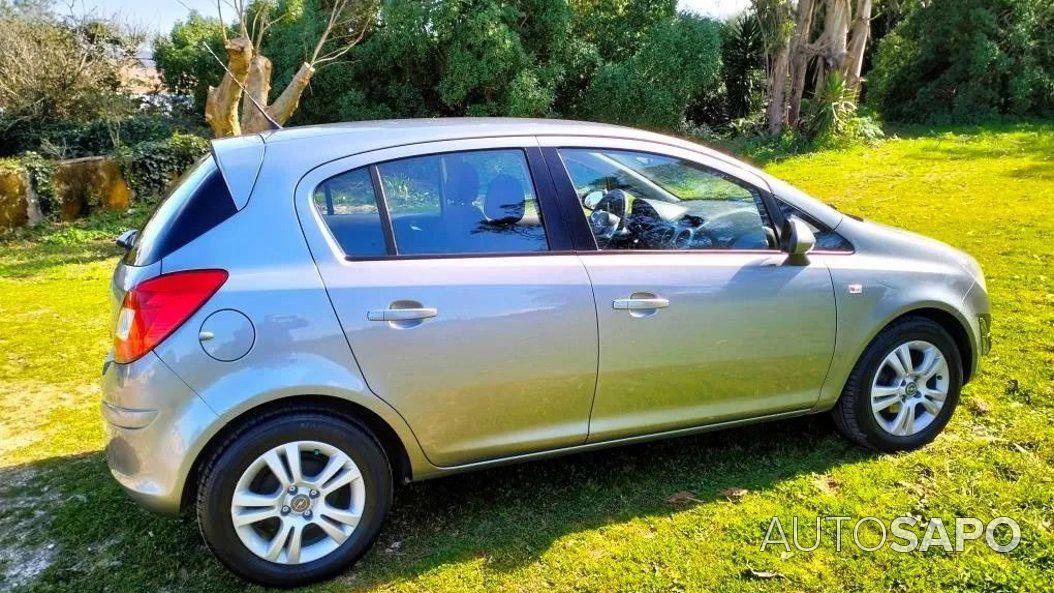 Opel Corsa 1.2 Enjoy de 2013
