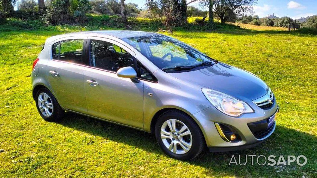 Opel Corsa 1.2 Enjoy de 2013