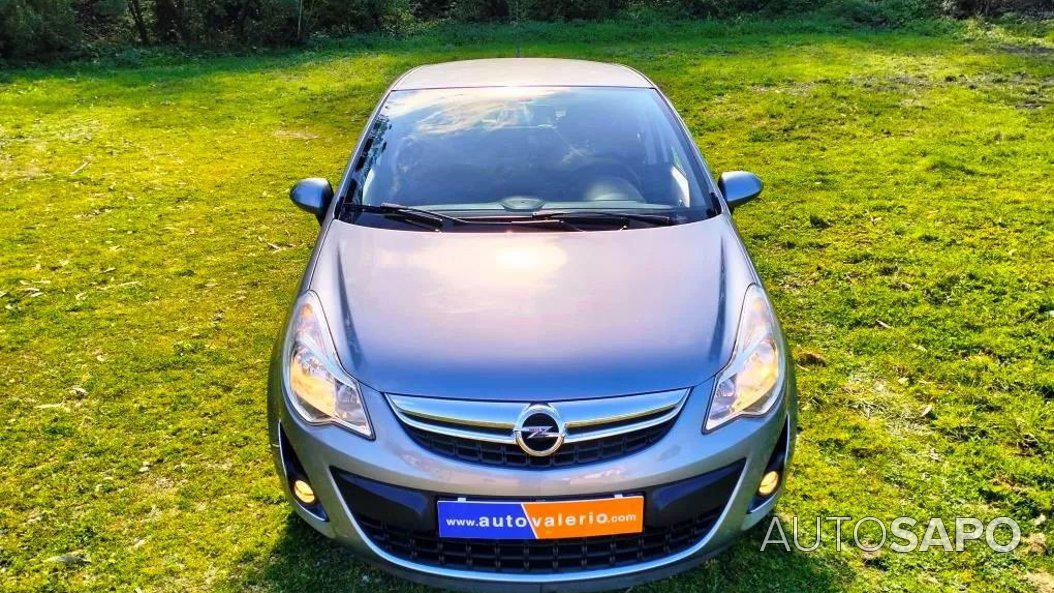 Opel Corsa 1.2 Enjoy de 2013
